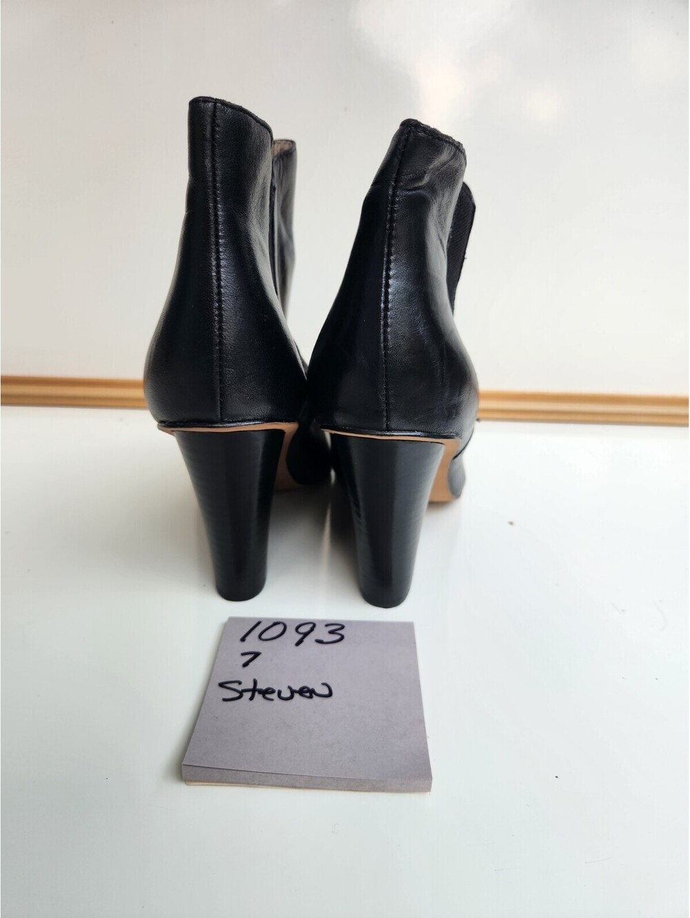 Black Steven boot - Picture 3 of 5